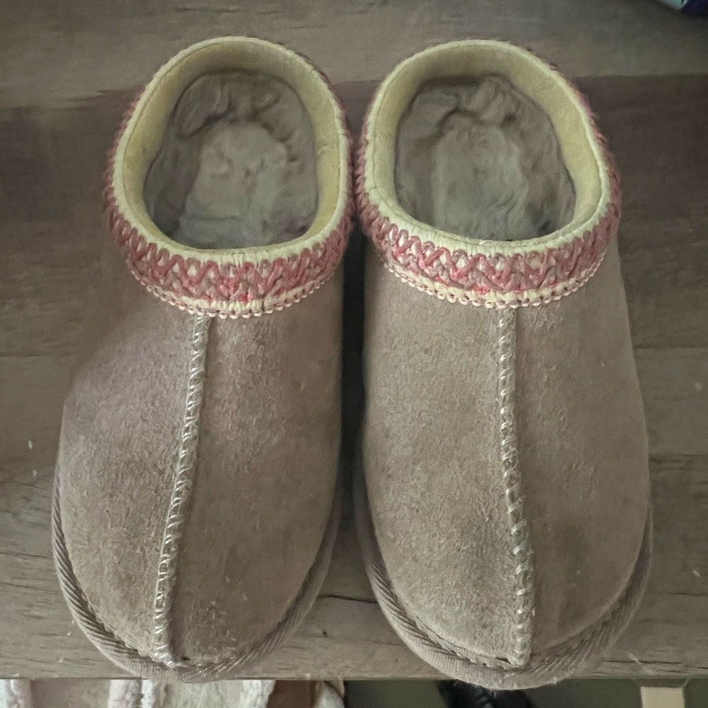 UGG Tasman Toddler Size 12